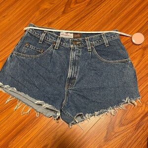 LEVI’S thrifted denim shorts